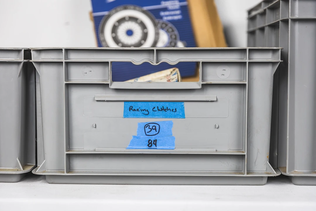 0 Parts & Memorabilia Gearboxes - Image 5 of 11
