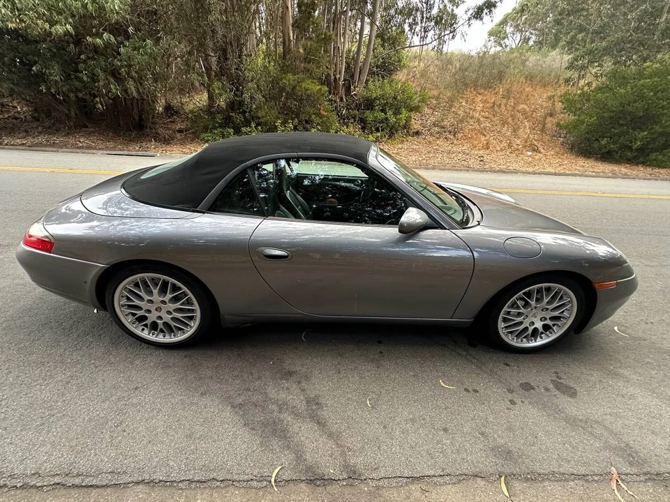 2001 Porsche 996 Carrera - Image 3 of 14