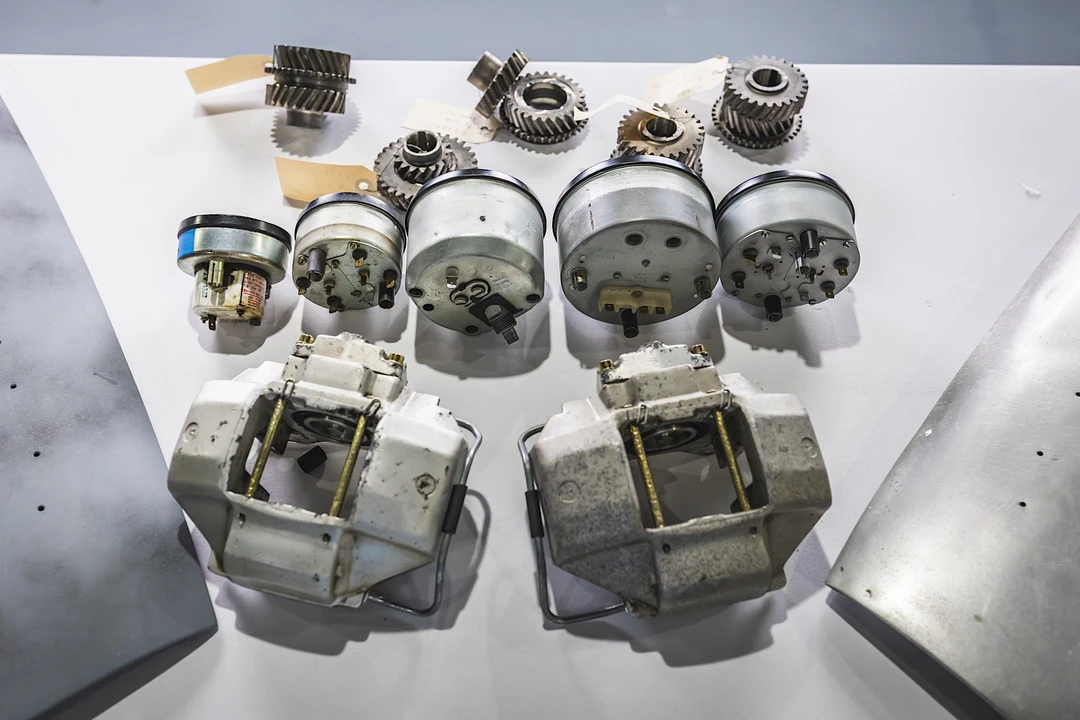 9999 Parts & Memorabilia Mechanical Components - Image 7 of 31