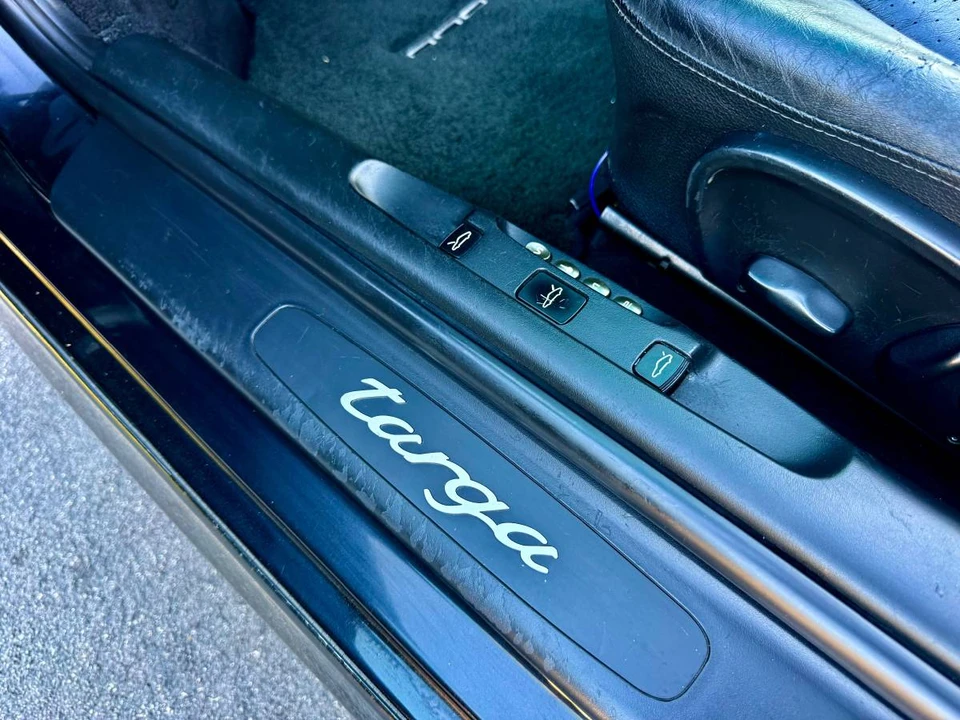 2002 Porsche 996 Carrera - Image 13 of 23