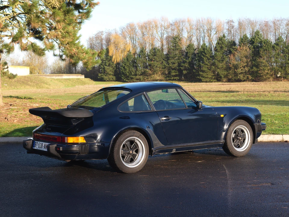 Porsche 930 Turbo - Image 6 of 15