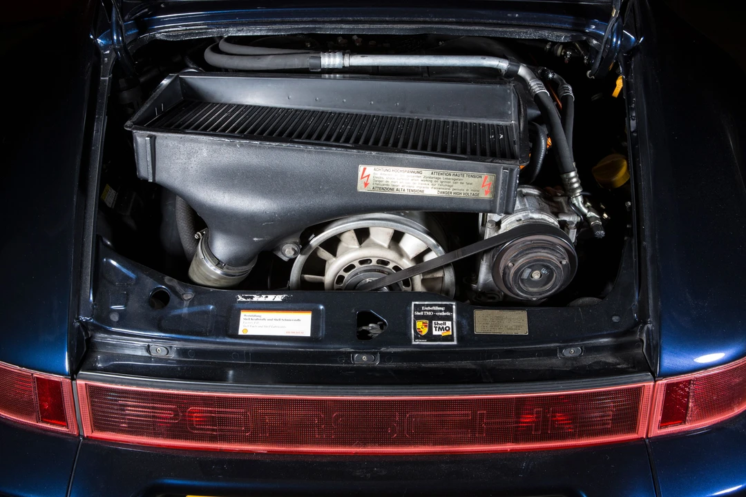 Porsche 964 Turbo - Image 10 of 11