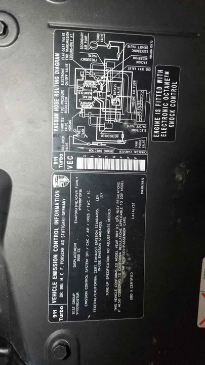 2001 Parts & Memorabilia Bodywork - Image 2 of 4