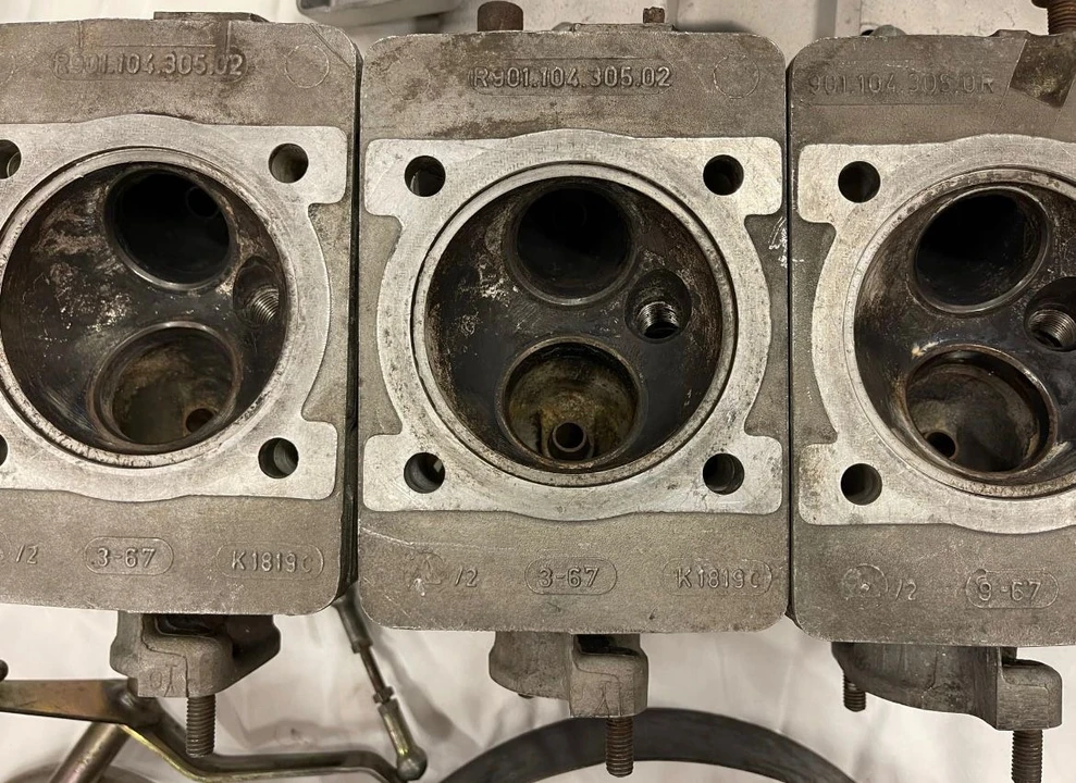 Parts & Memorabilia Engines - Image 19 of 31