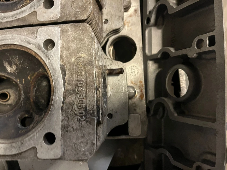 Parts & Memorabilia Engines - Image 22 of 31