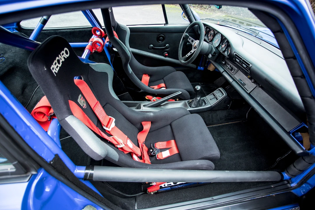 Porsche 964 Carrera RS - Image 12 of 20