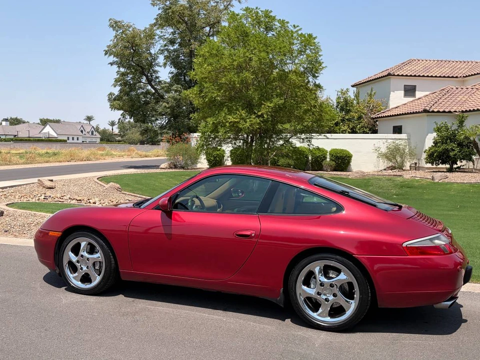 2001 Porsche 996 Carrera - Image 5 of 11
