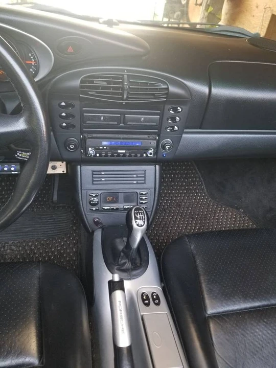 2001 Porsche 996 Carrera - Image 12 of 13