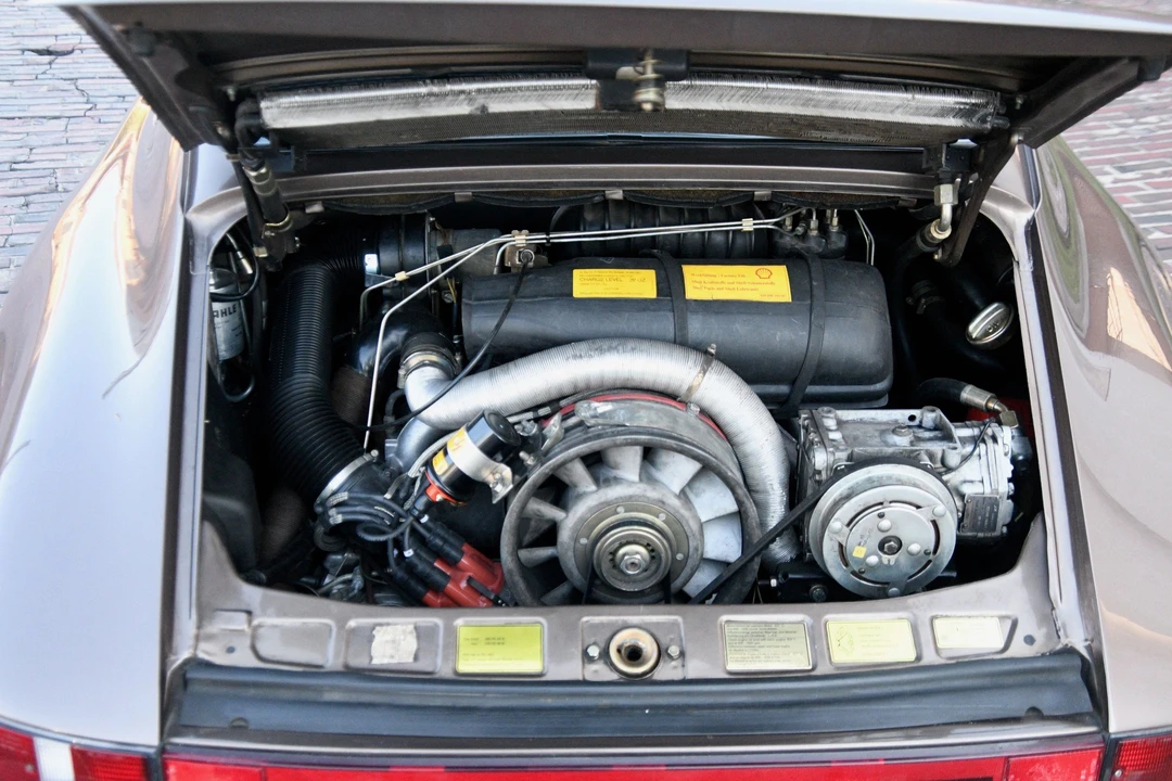 1983 Porsche 911 Carrera SC - Image 8 of 11