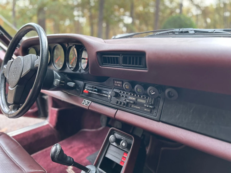 1983 Porsche 911 Carrera SC - Image 10 of 11