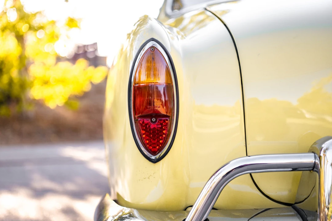1964 Volkswagen Karmann Ghia Type 14 - Image 23 of 31