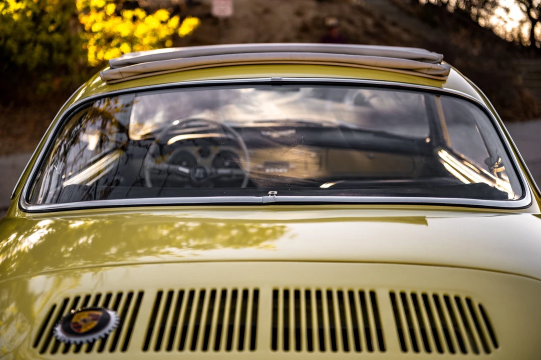 1964 Volkswagen Karmann Ghia Type 14 - Image 21 of 31