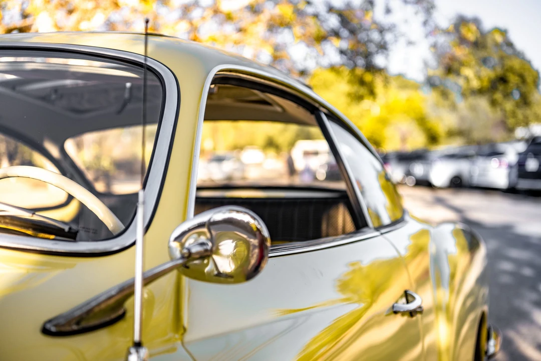 1964 Volkswagen Karmann Ghia Type 14 - Image 16 of 31