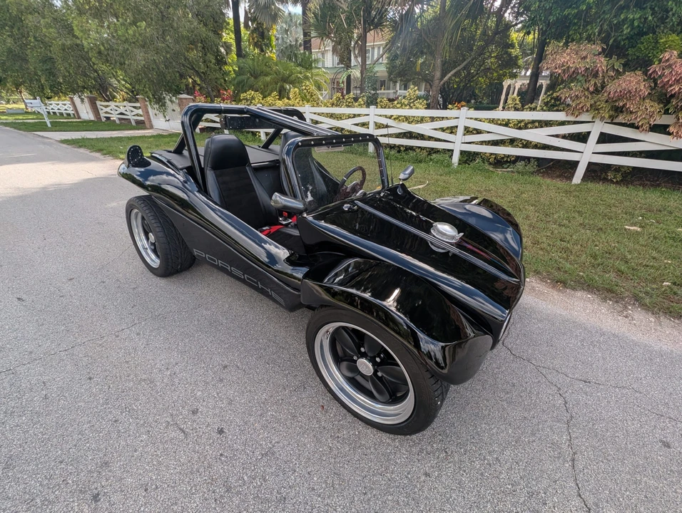 Volkswagen - Image 11 of 31