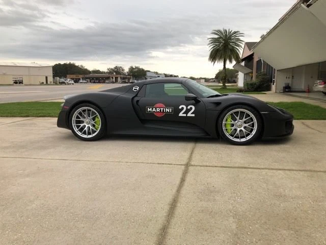2015 Porsche 918 Spyder - Image 3 of 9