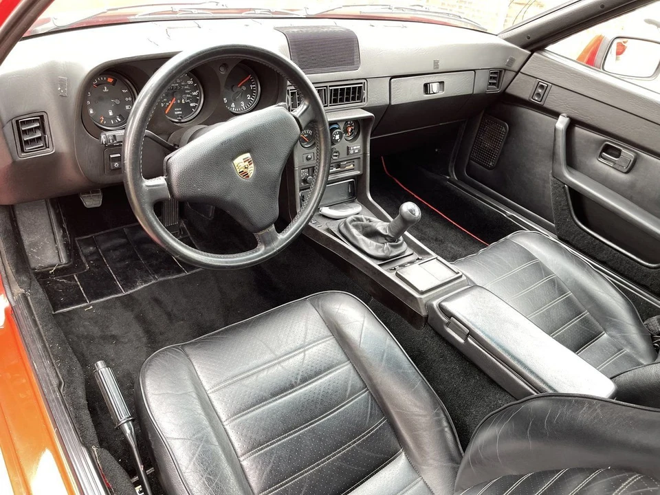 1988 Porsche 924 S - Image 4 of 7