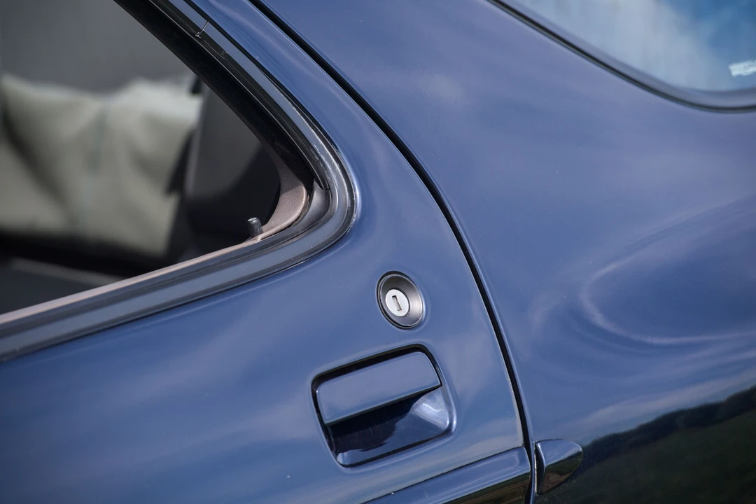 Porsche 928 GTS - Image 4 of 31