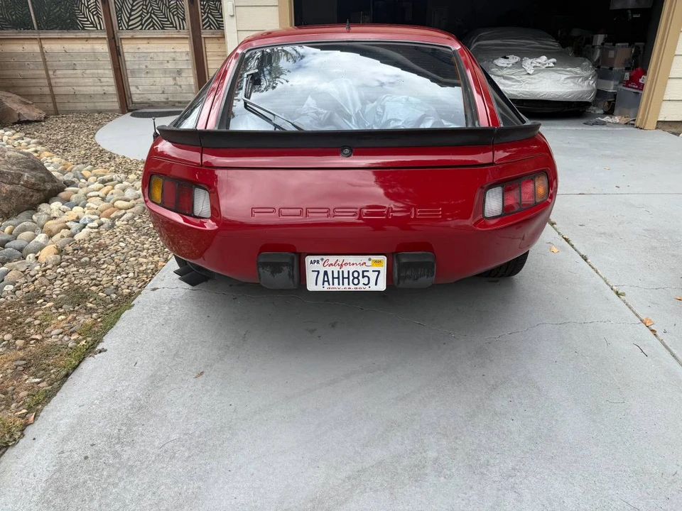 1984 Porsche 928 S - Image 2 of 3