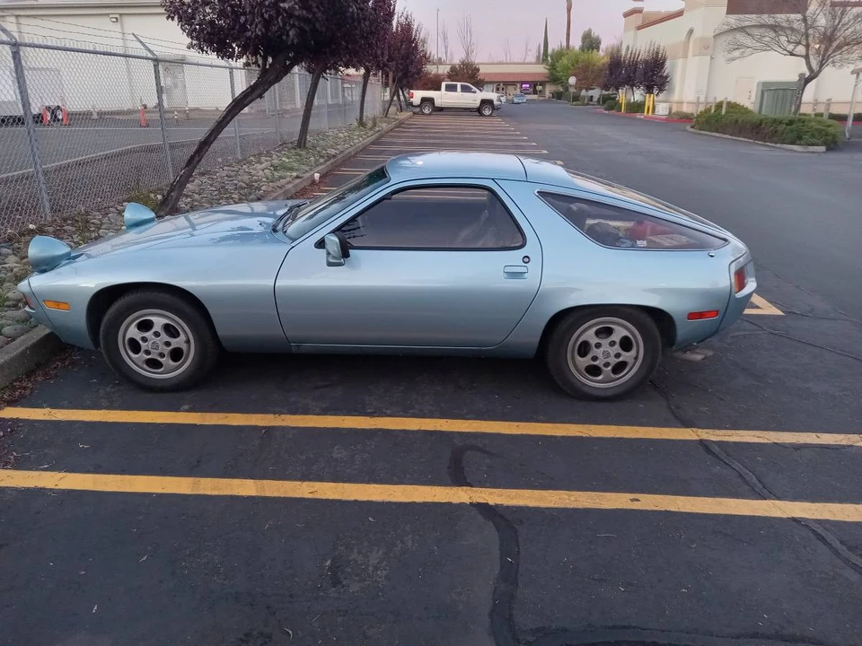 1980 Porsche 928 - Image 2 of 12