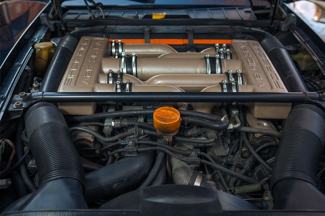 Porsche 928 S - Image 20 of 28