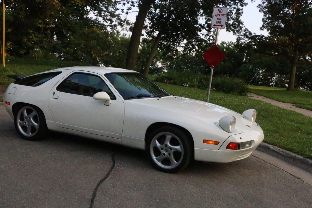 1990 Porsche 928 S4 - Image 21 of 31