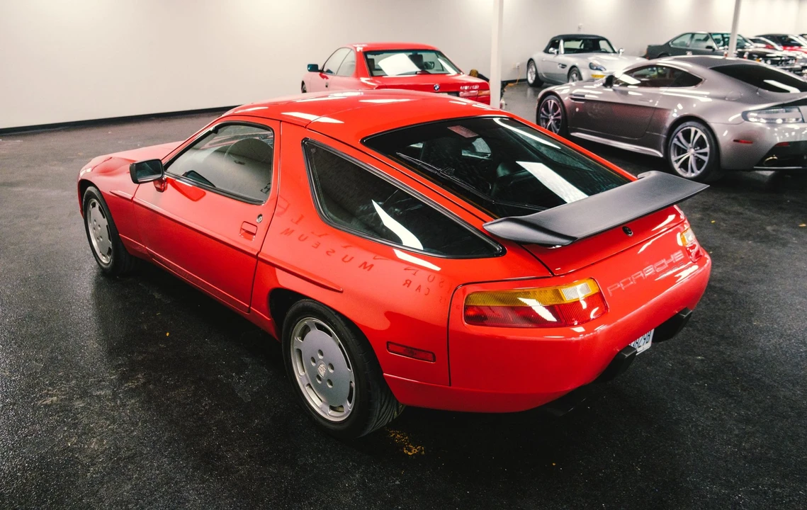 1987 Porsche 928 S4 - Image 15 of 31