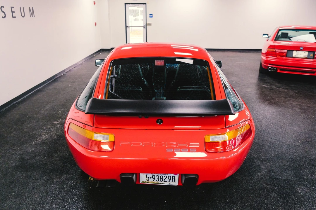 1987 Porsche 928 S4 - Image 16 of 31