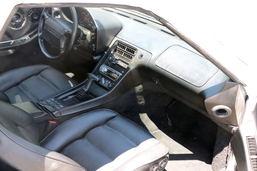1990 Porsche 928 S4 - Image 25 of 31