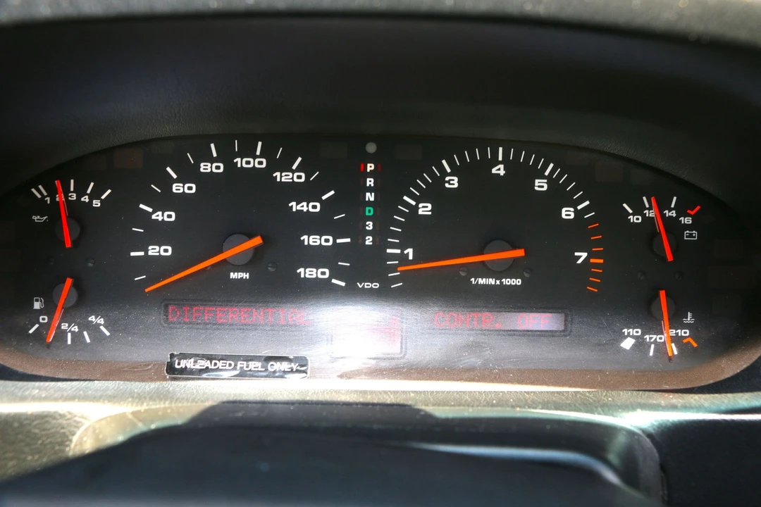 1990 Porsche 928 S4 - Image 5 of 31