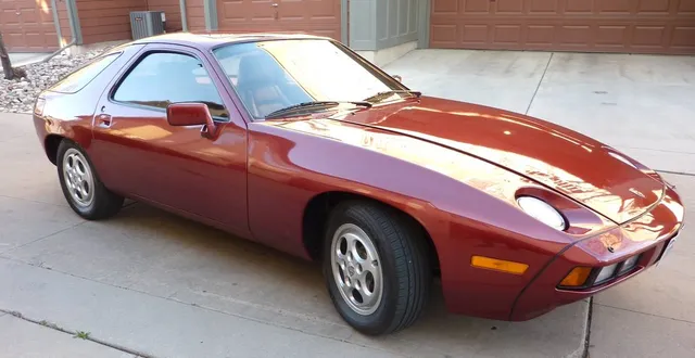 1982 Porsche 928