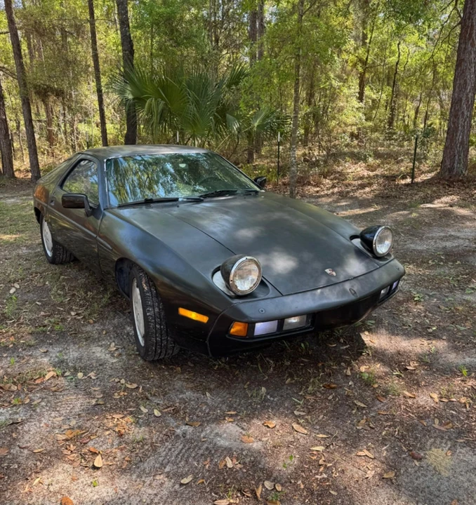 1981 Porsche 928 - Image 3 of 9