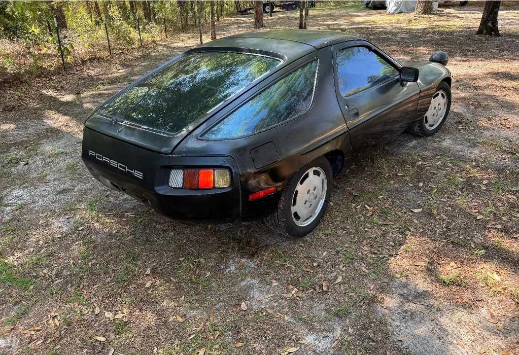 1981 Porsche 928 - Image 5 of 9