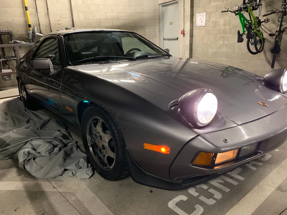 1985 Porsche 928 S - Image 5 of 19