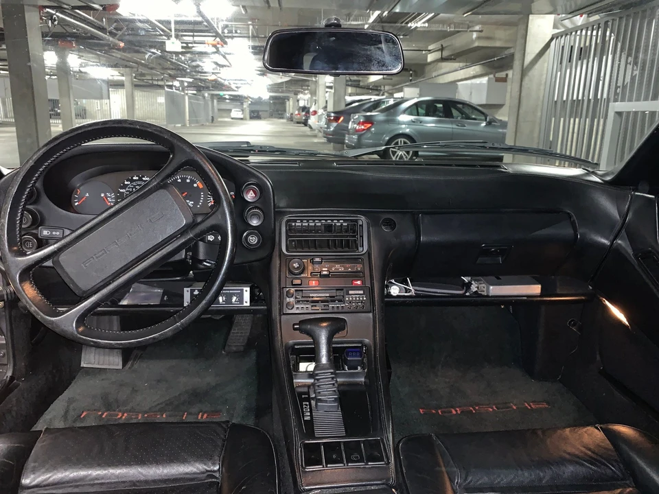 1985 Porsche 928 S - Image 11 of 19