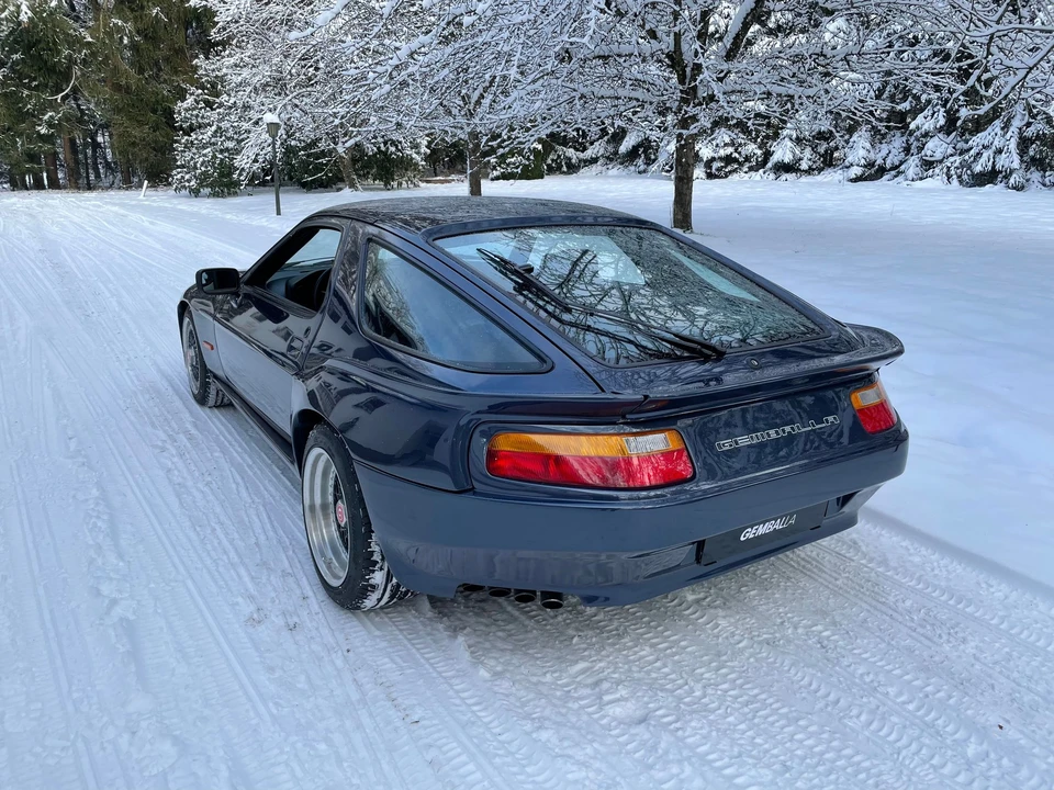 1985 Porsche 928 S - Image 12 of 31