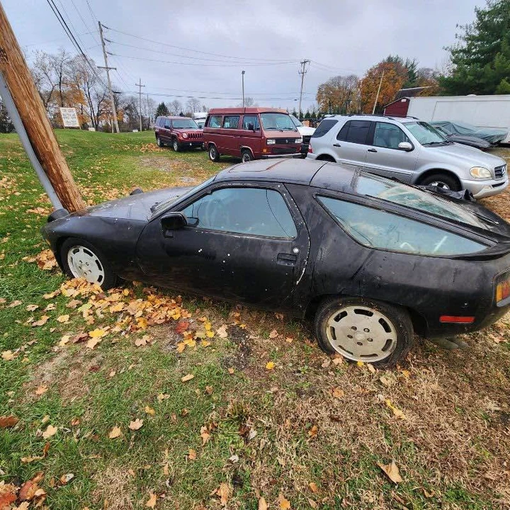 1985 Porsche 928 S - Image 2 of 3