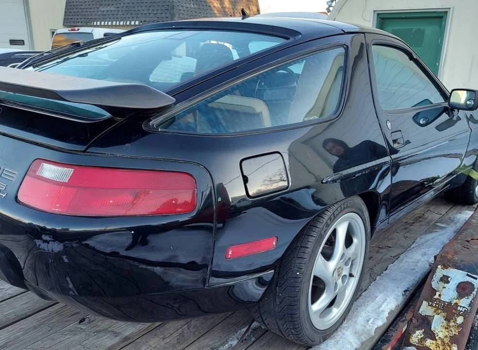 1989 Porsche 928 S4 - Image 10 of 22