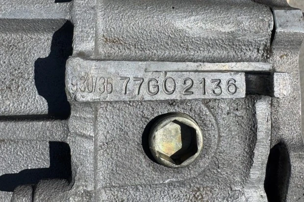 Parts & Memorabilia Gearboxes - Image 3 of 4