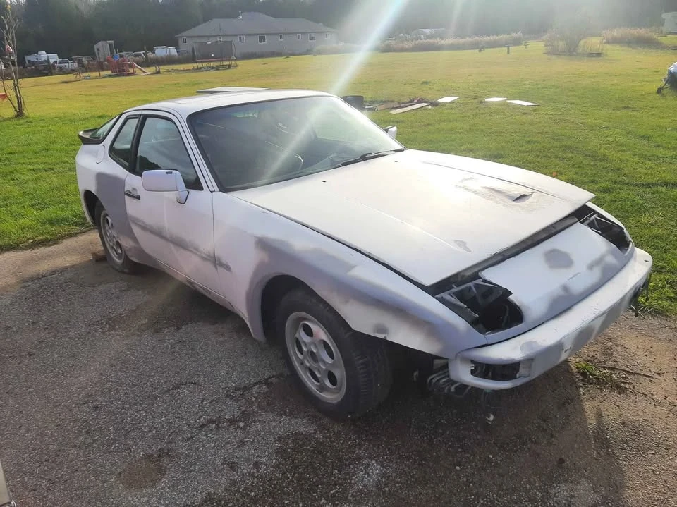 1983 Porsche 944 - Image 3 of 3