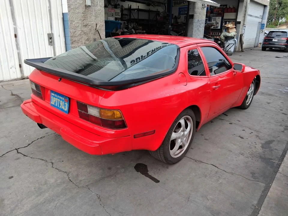 1983 Porsche 944 - Image 4 of 10