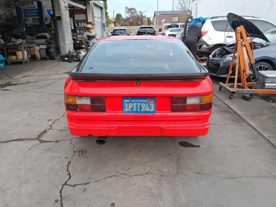 1983 Porsche 944 - Image 2 of 10