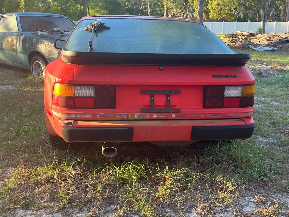 1983 Porsche 944 - Image 2 of 5