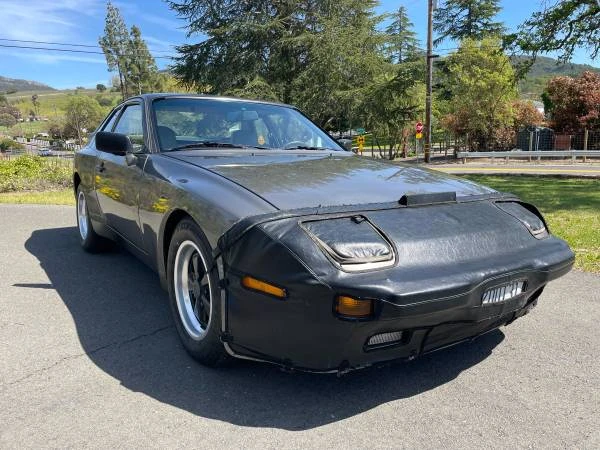 1983 Porsche 944 - Image 10 of 16