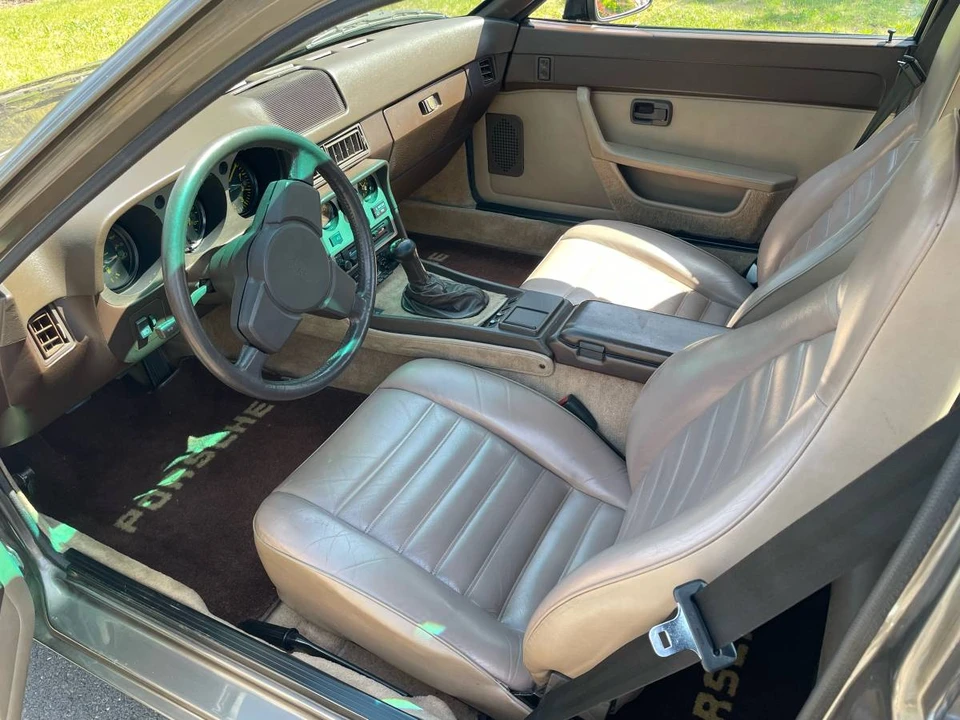 1983 Porsche 944 - Image 7 of 16
