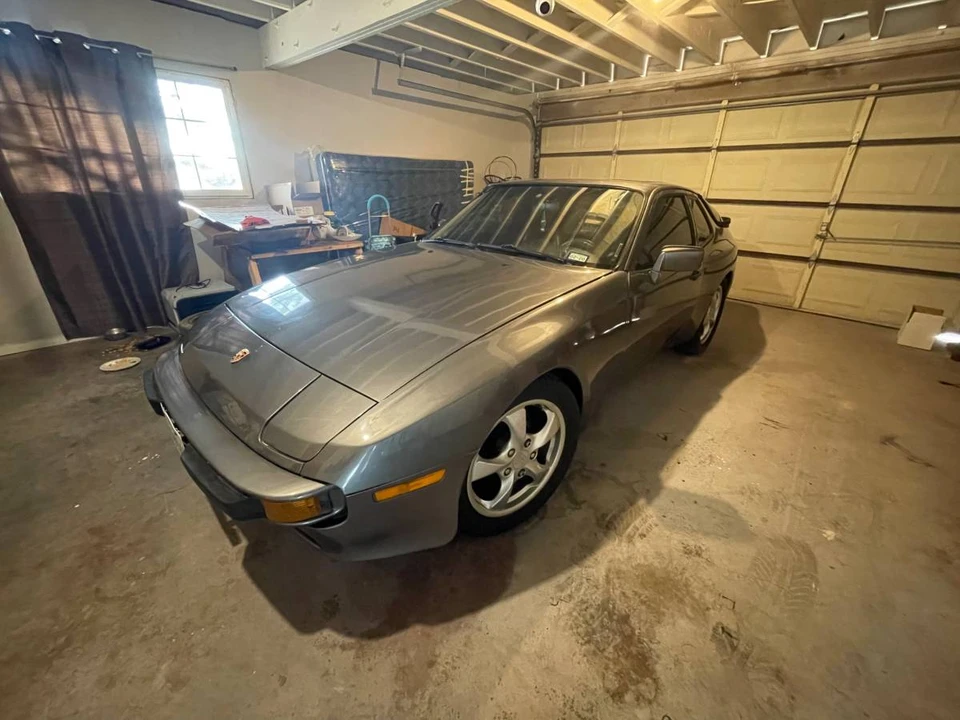 1985 Porsche 944 - Image 8 of 15