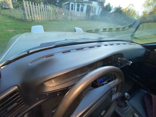 1985 Porsche 944 - Image 16 of 21