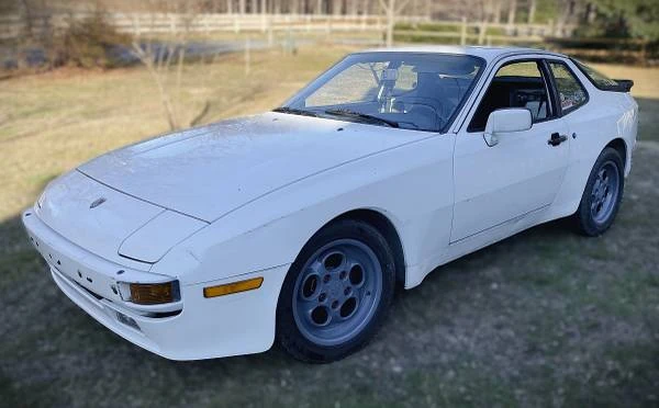 1986 Porsche 944 - Image 2 of 21