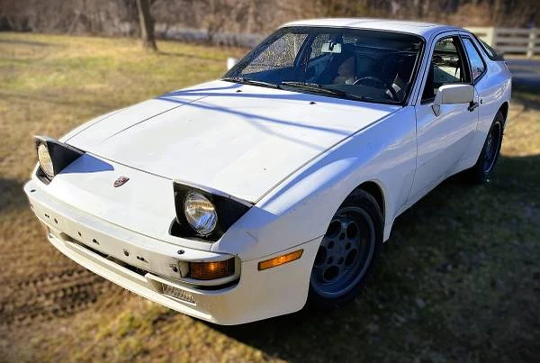 1986 Porsche 944 - Image 6 of 21