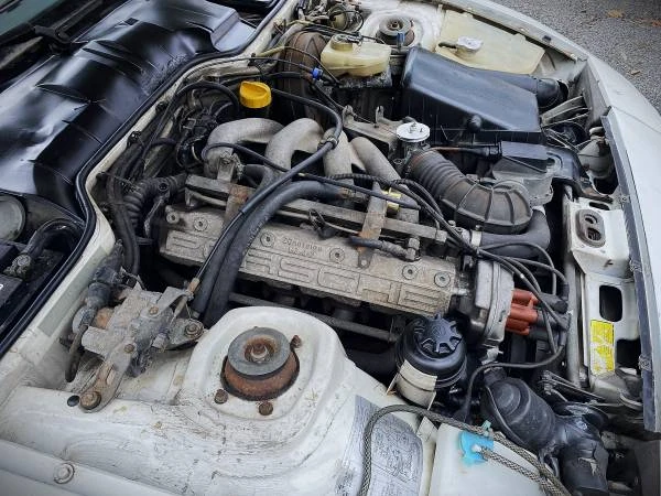 1986 Porsche 944 - Image 9 of 21