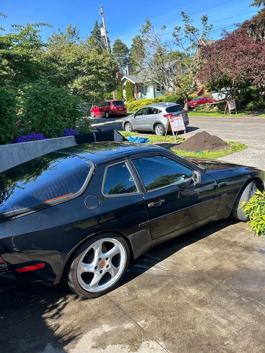 1987 Porsche 944 - Image 2 of 8